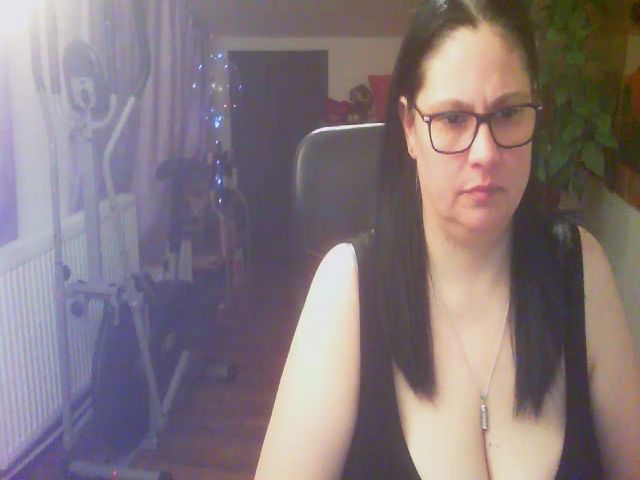 Live sex webcam photo for boosty4you #271937048