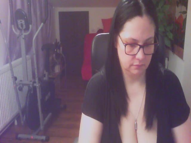 Live sex webcam photo for boosty4you #272335930