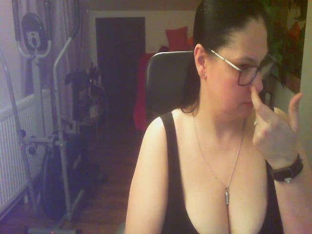 Live sex webcam photo for boosty4you #272414699