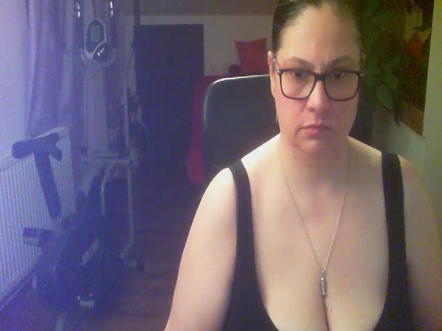 Live sex webcam photo for boosty4you #272557568