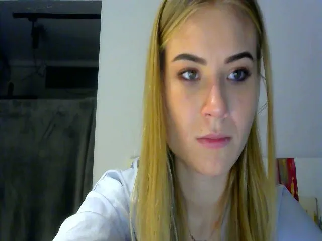 Live sex webcam photo for bridetobe #271903460