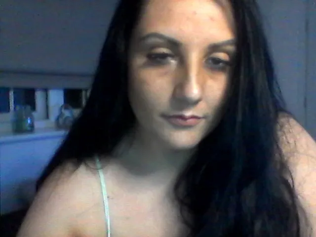 Live sex webcam photo for brunettemolly #273789650