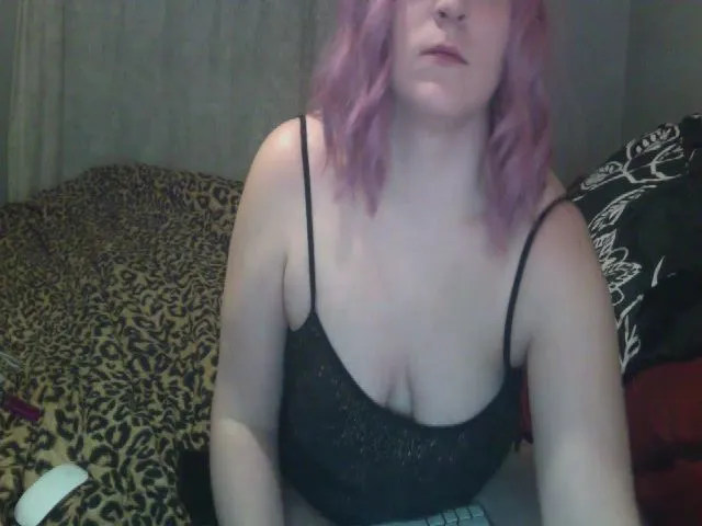 Live sex webcam photo for cameliaaa0903 #272559910