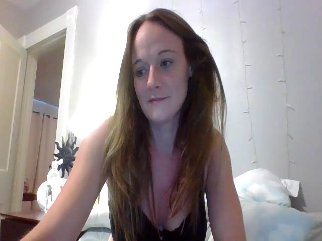 Live sex webcam photo for candierose1 #274624575