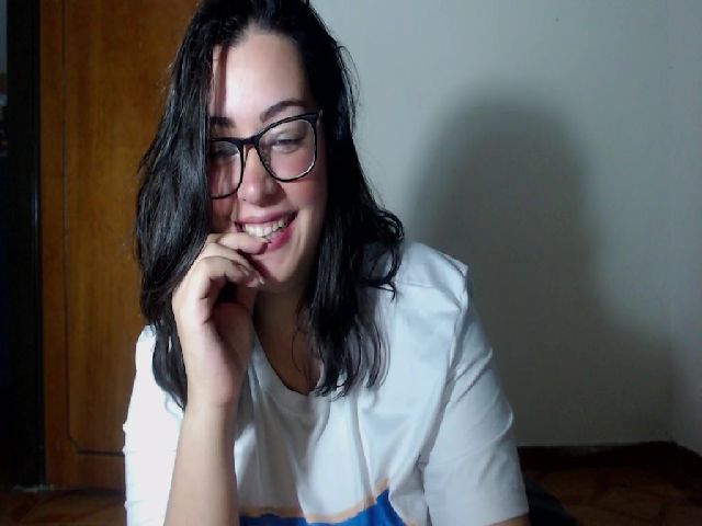 Live sex webcam photo for carohdez #274572103