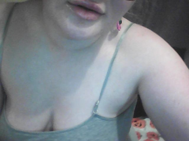 Live sex webcam photo for chelseyheaux #273456343