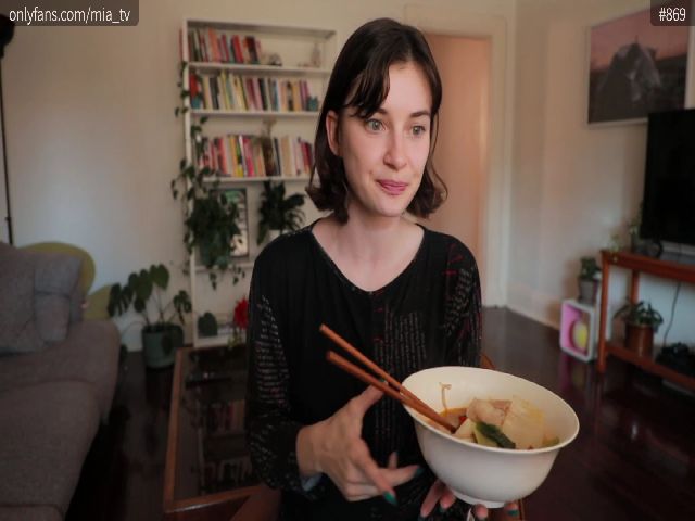 Live sex webcam photo for cinemia #272825132