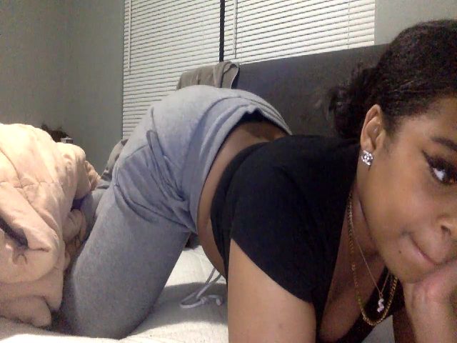 Live sex webcam photo for cocoelisse #272367098