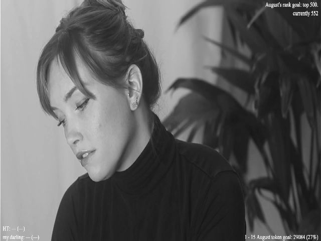 Live sex webcam photo for colettedujour #274270686