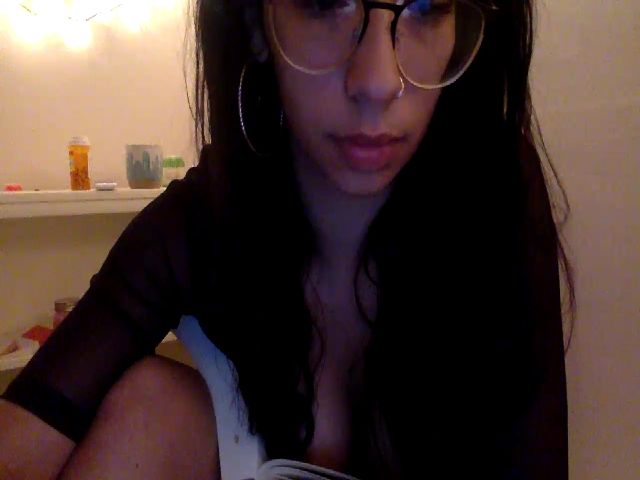 Live sex webcam photo for cosmic_nymph #273884898