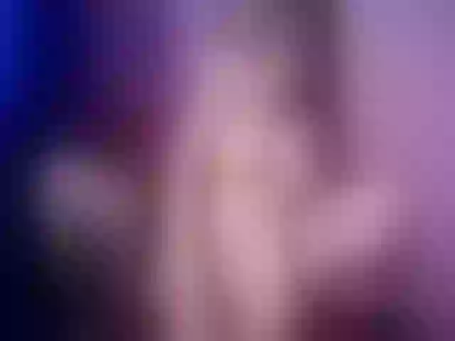 Live sex webcam photo for Cristal07 #273483446