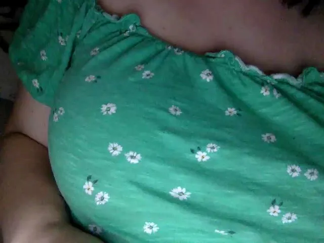 Live sex webcam photo for dirtybae444 #274249325