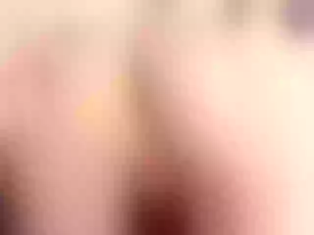 Live sex webcam photo for doll_squirts #287897177