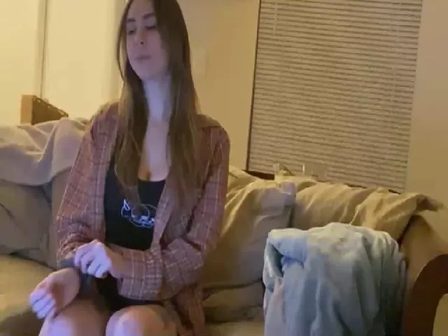 Live sex webcam photo for dontalktomee #272614916