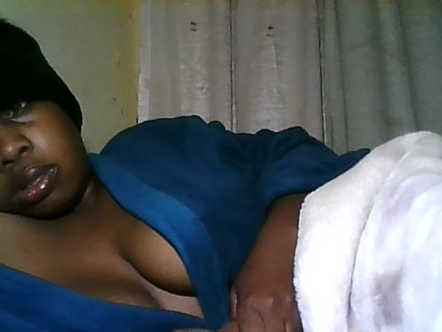 Live sex webcam photo for ebonyslut95 #273598018