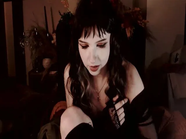 Live sex webcam photo for effytay #272155298