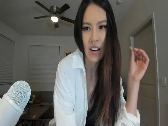 Live sex webcam photo for eggytiff #271824170