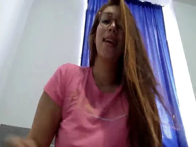 Live sex webcam photo for ema_sweet1 #272585061