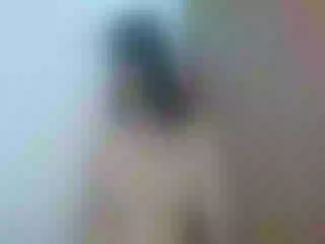 Live sex webcam photo for emma_sky1 #271726790