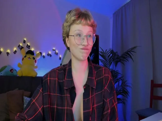 Live sex webcam photo for euphoriadance #273113511