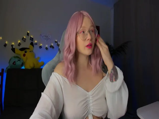 Live sex webcam photo for euphoriadance #273365401