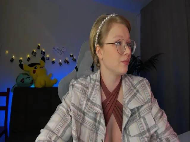 Live sex webcam photo for euphoriadance #273376986