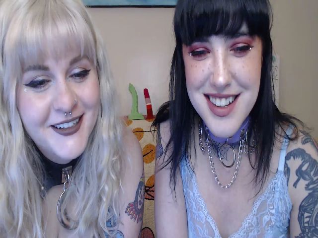 Live sex webcam photo for fionafawn #273322432