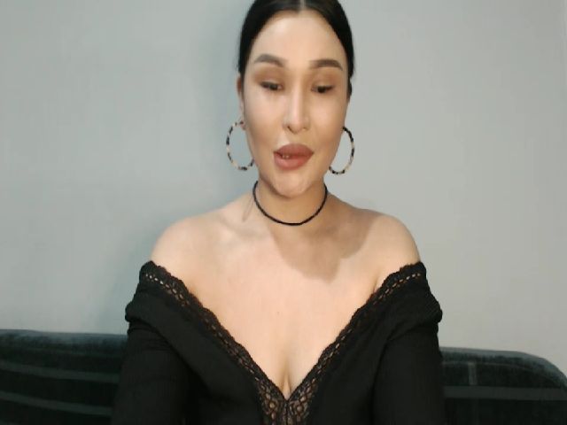 Live sex webcam photo for geisha #272682107