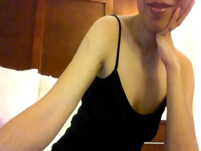 Live sex webcam photo for gigihilton #273184446