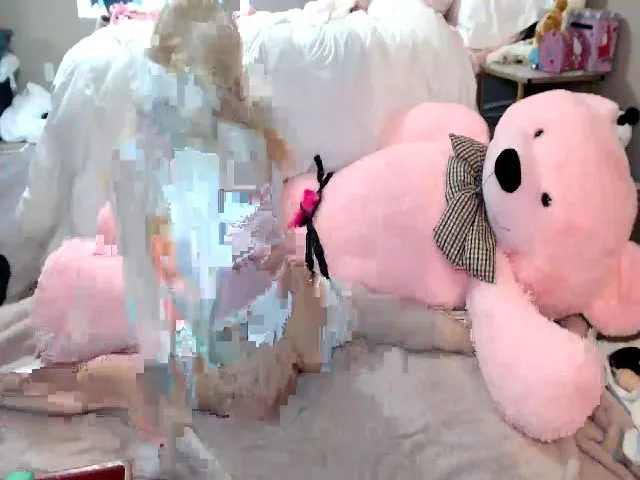 Live sex webcam photo for goth__barbiee #273321923