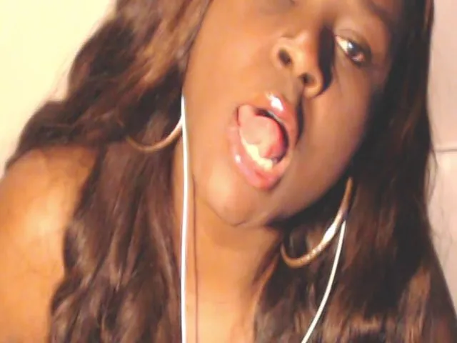 Live sex webcam photo for grissex #272731248