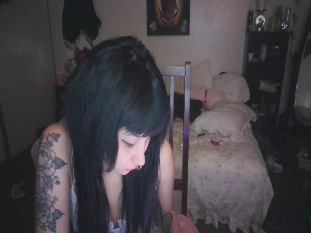 Live sex webcam photo for hazy666 #273798862