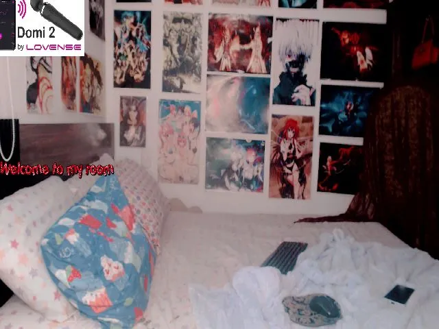 Live sex webcam photo for hi_senpai #272647655