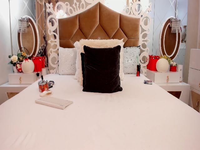 Live sex webcam photo for hotred69xxx #272490601