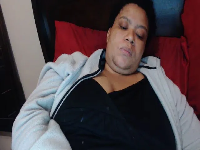 Live sex webcam photo for hotsluttytits #272833567