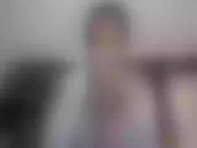 Live sex webcam photo for hotsluttytits #273302654