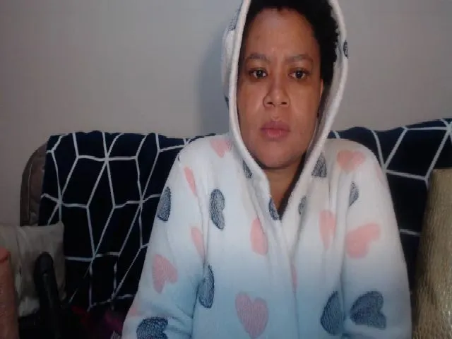 Live sex webcam photo for hotsluttytits #273336845