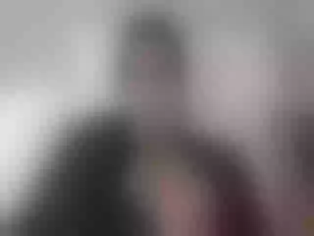 Live sex webcam photo for hotsluttytits #273411569