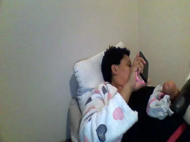 Live sex webcam photo for hotsluttytits #273465675