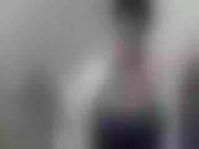Live sex webcam photo for hotsluttytits #273495367