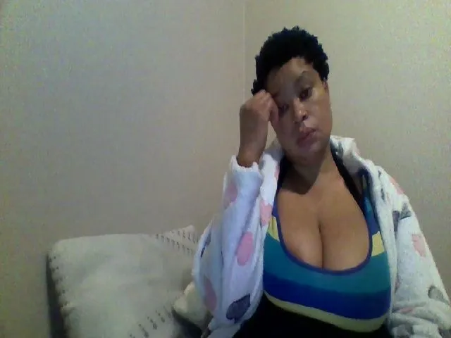 Live sex webcam photo for hotsluttytits #273499382