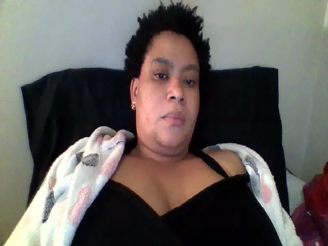 Live sex webcam photo for hotsluttytits #273859888