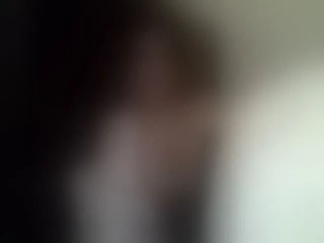 Live sex webcam photo for hotsluttytits #273937019