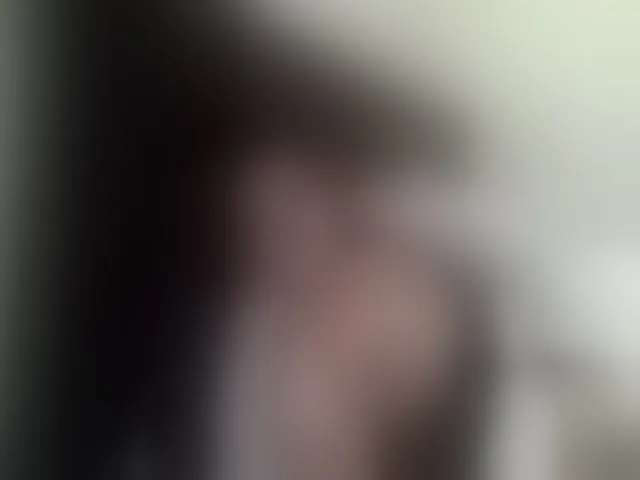 Live sex webcam photo for hotsluttytits #274081393