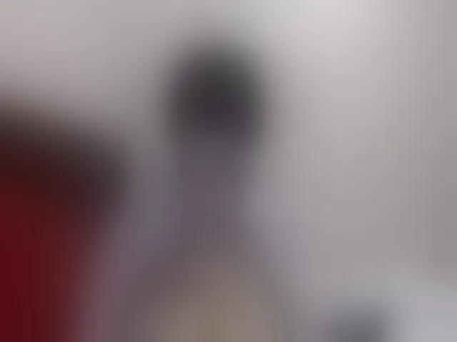 Live sex webcam photo for hotsluttytits #274151872