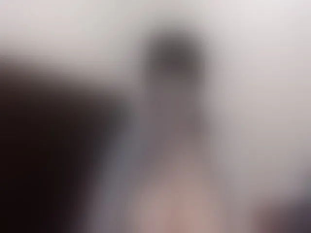 Live sex webcam photo for hotsluttytits #274235099