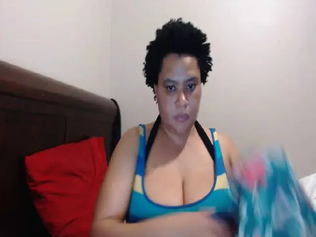 Live sex webcam photo for hotsluttytits #274508117