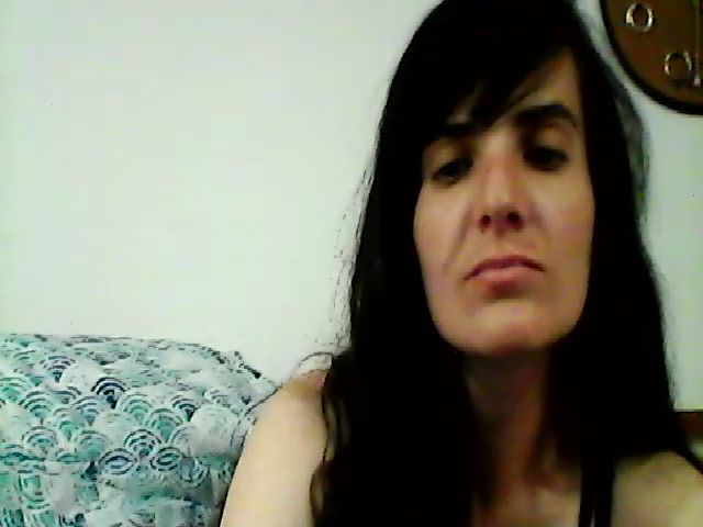 Live sex webcam photo for isabellazee2 #272105035