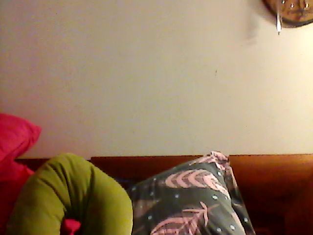 Live sex webcam photo for isabellazee2 #272825441