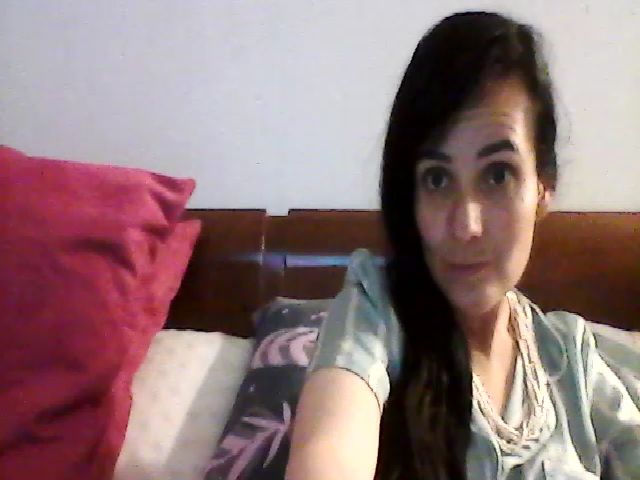Live sex webcam photo for isabellazee2 #272948624